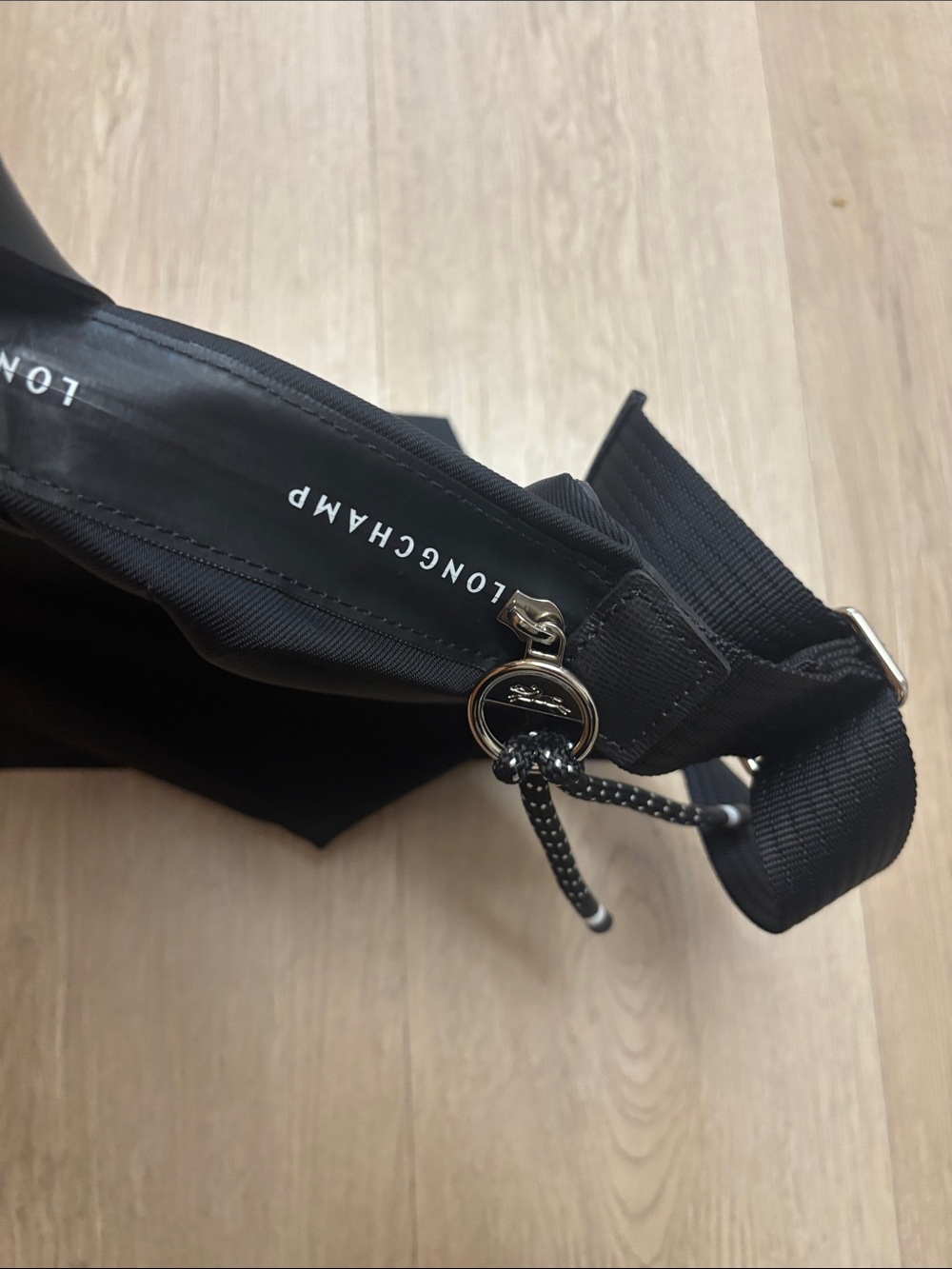 Longchamp new with tag Black Le Pliage Nylon Tote with Shoulder Strap - Picture 7 of 12